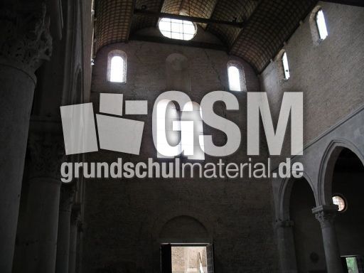 Italien Venetien Aquileia Basilica S. Maria 017.JPG